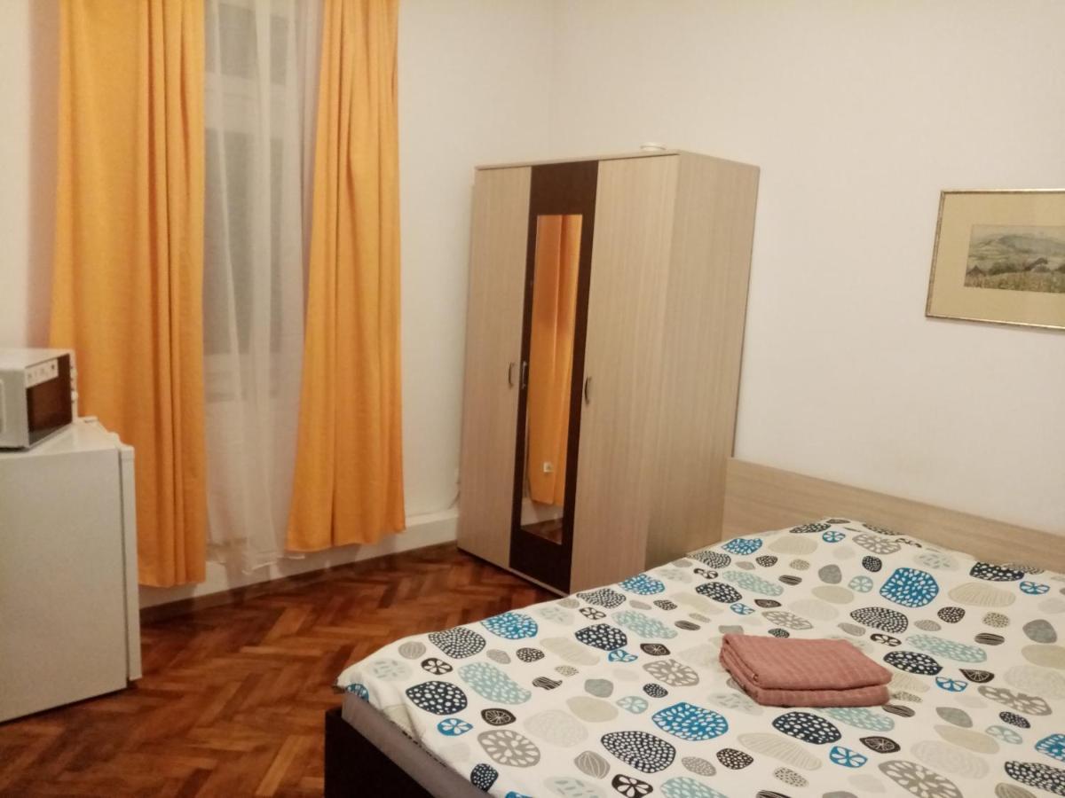 Republicii Apartment Historic Center Braşov Buitenkant foto